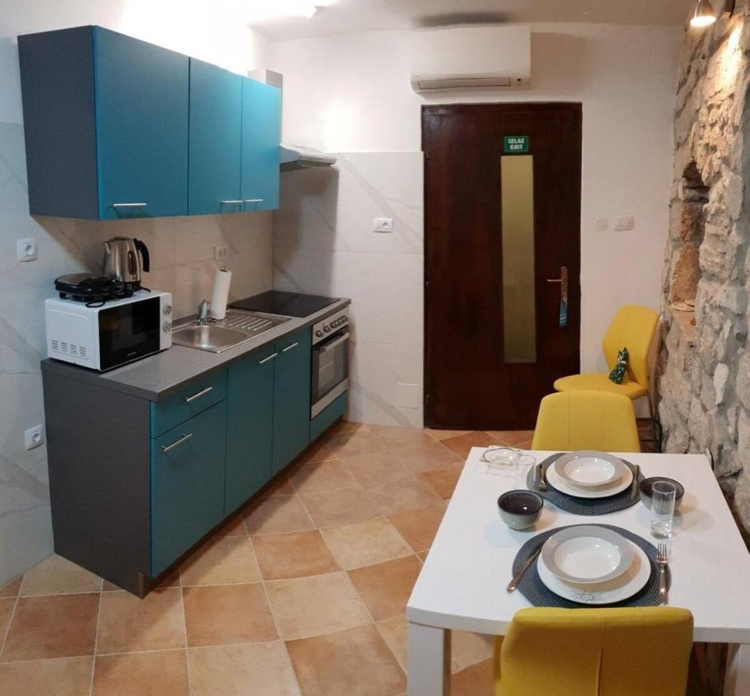 House Batisacco Rovinj Apartment ภายนอก รูปภาพ