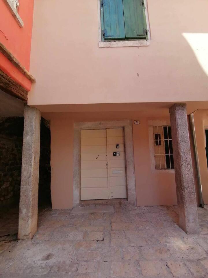 House Batisacco Rovinj Apartment ภายนอก รูปภาพ